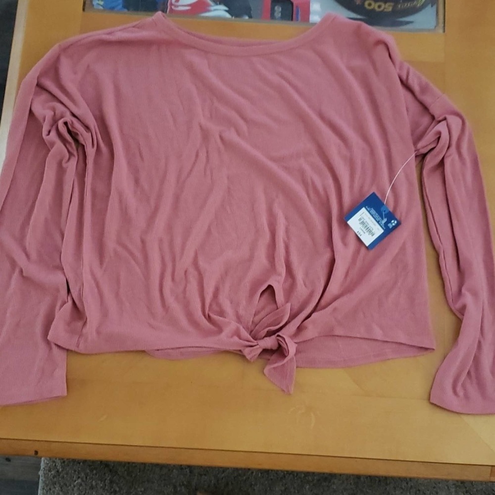 NWT light terra cotta cropped shirt